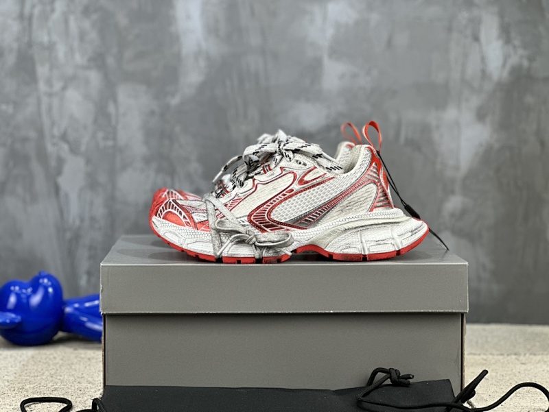 BALENCIAGA SNEAKERS (205)