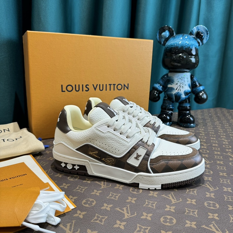 LOUIS VUITTON SHOES (389)