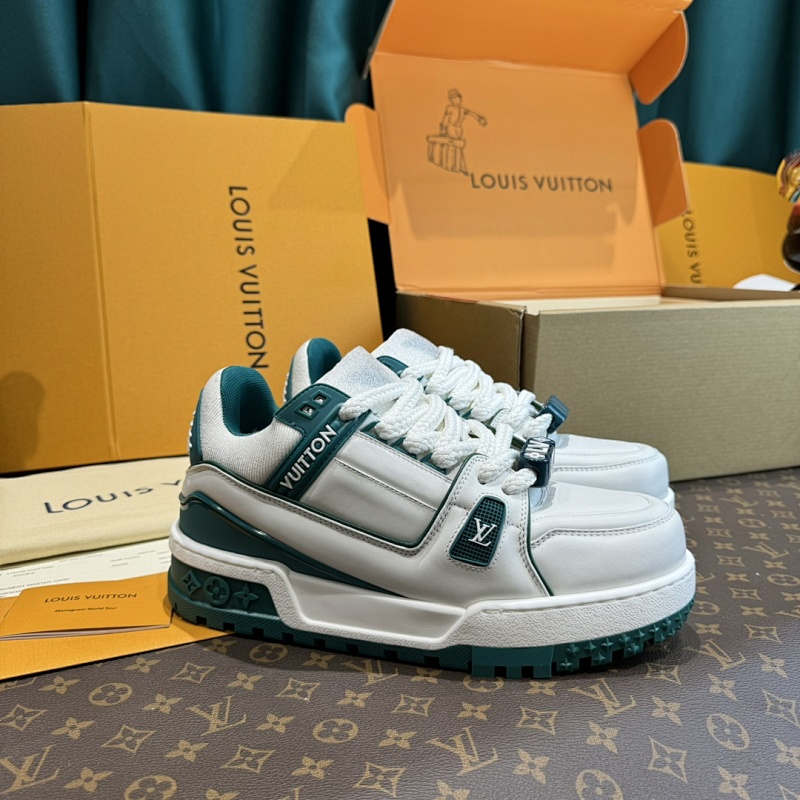 LOUIS VUITTON SNEAKERS (378)