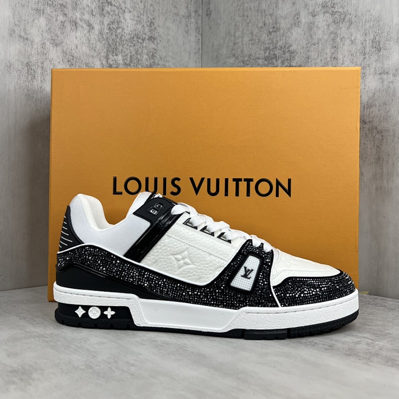 LOUIS VUITTON SHOES (643)