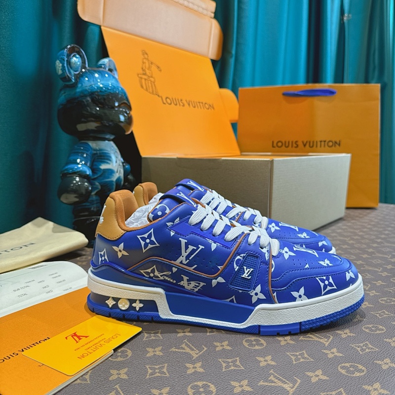 LOUIS VUITTON SNEAKERS (208)