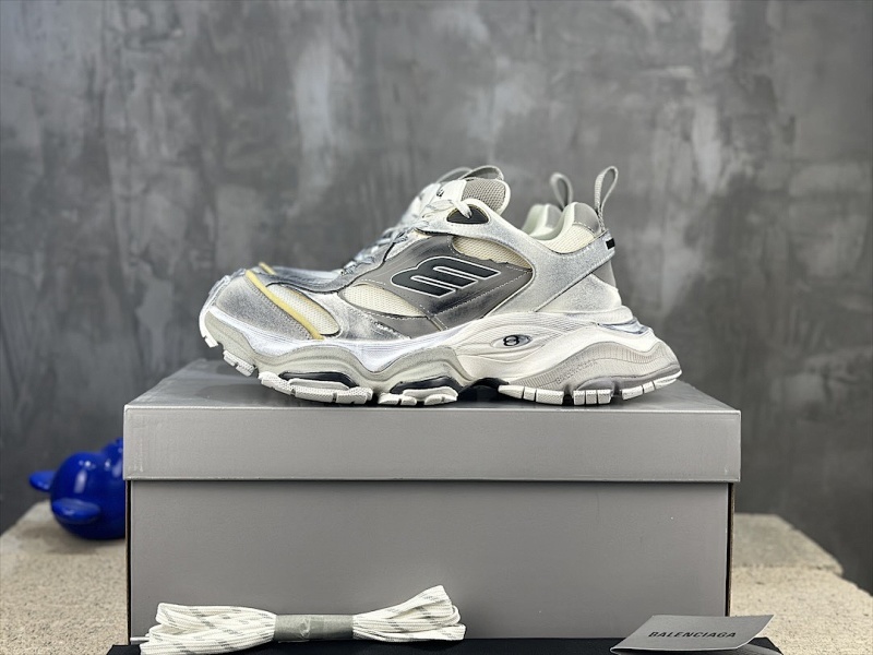 BALENCIAGA SNEAKERS (446)