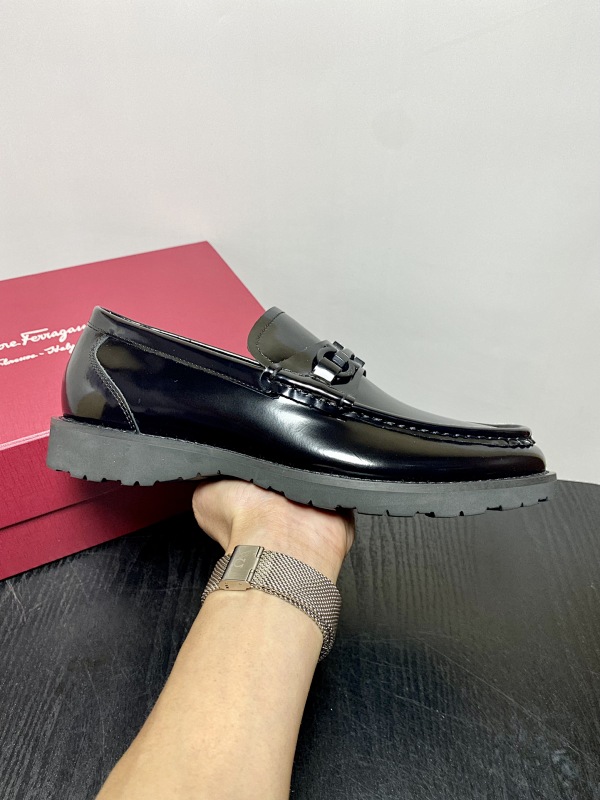 FERRAGAMO SHOES (151)