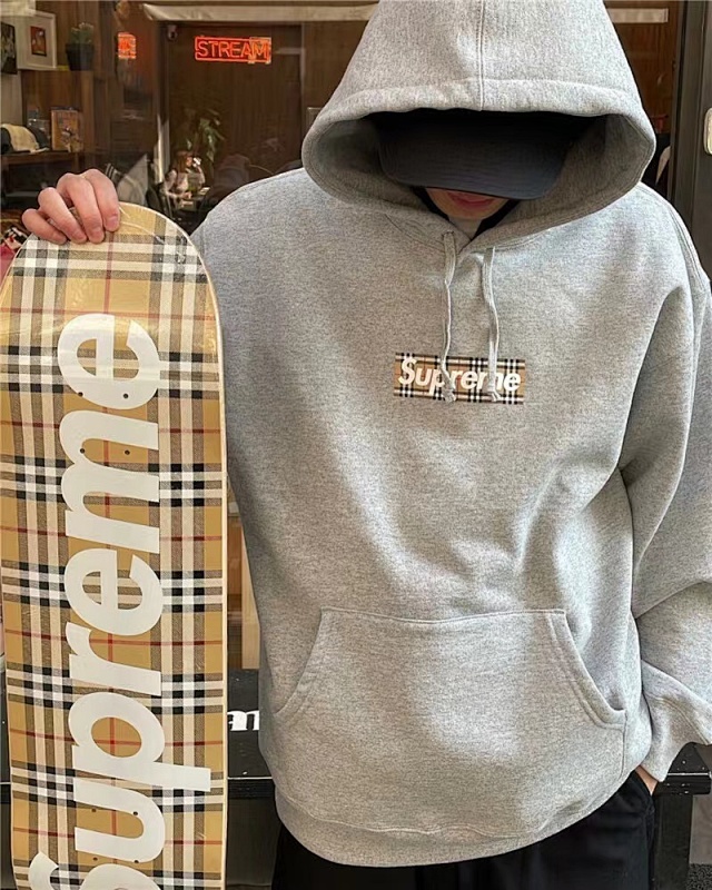 SUPREME HOODIES (33)