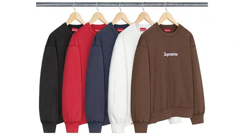 SUPREME SWEATSHIRTS
