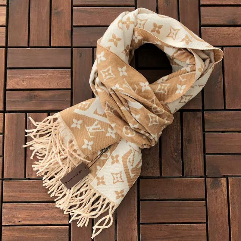 LOUIS VUITTON SCARVES