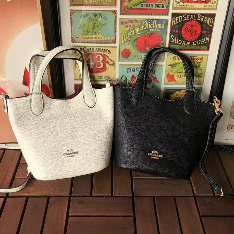 COACH TSHIRTS (41)