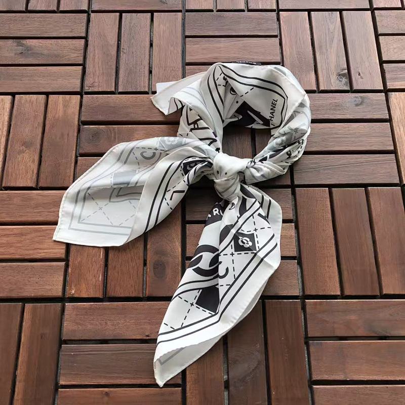 CHANEL SCARVES (4)