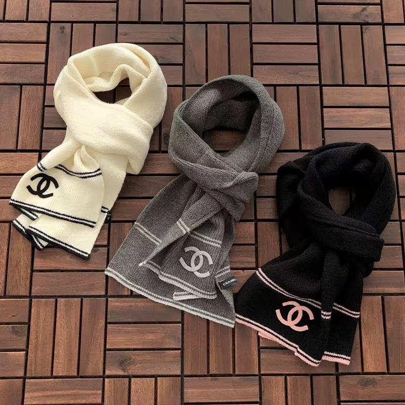 CHANEL SCARVES (35)
