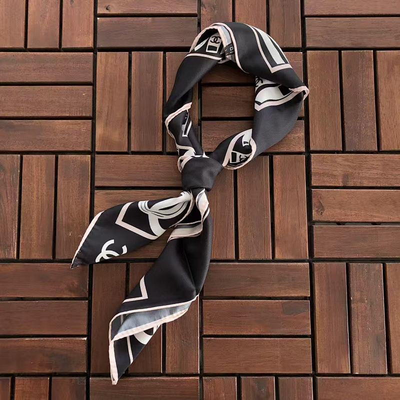CHANEL SCARVES (19)