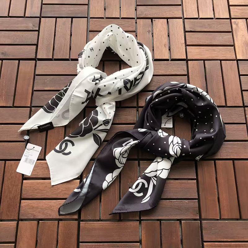 CHANEL SCARVES (2)