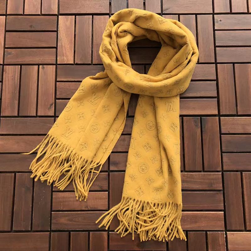 LOUIS VUITTON SCARVES