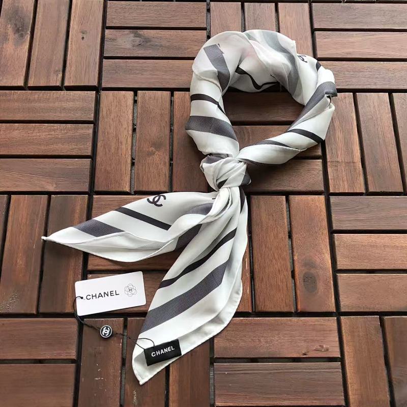 CHANEL SCARVES (5)
