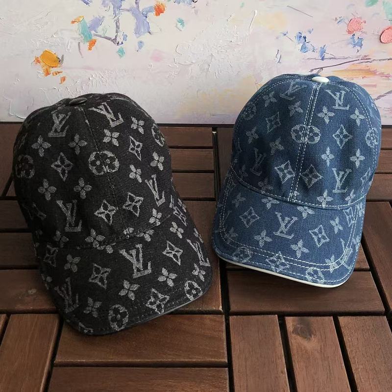 LOUIS VUITTON TSHIRTS (197)