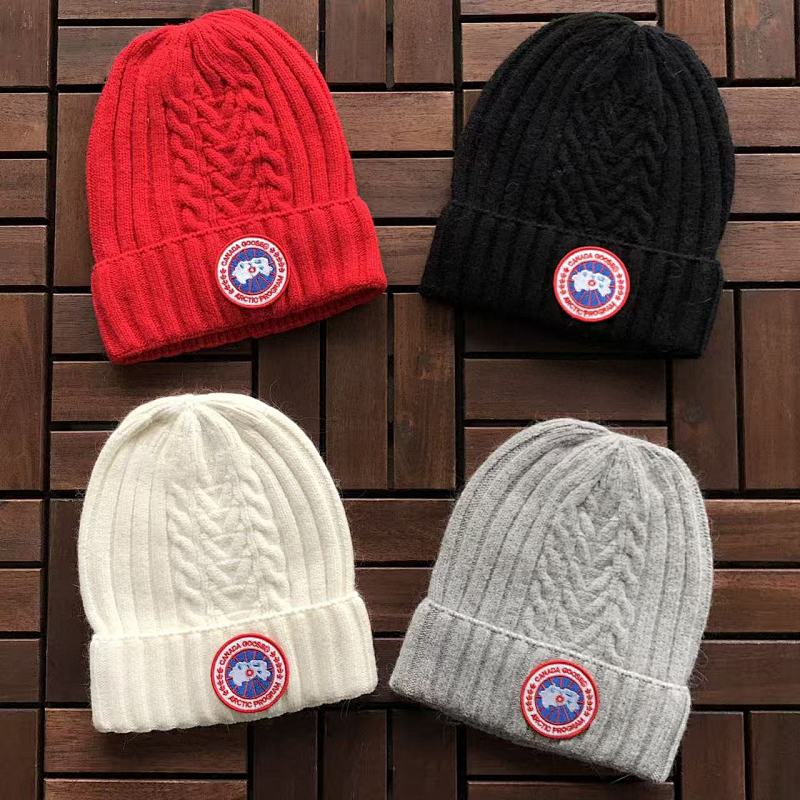 CANADA GOOSE CAPS