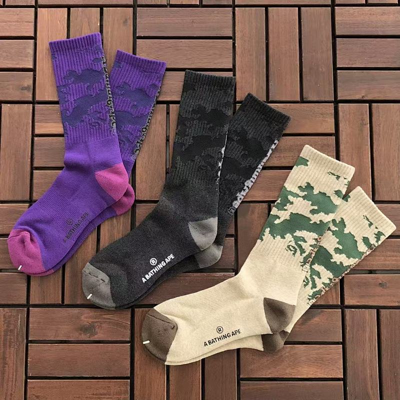 BAPE SOCKS (2)