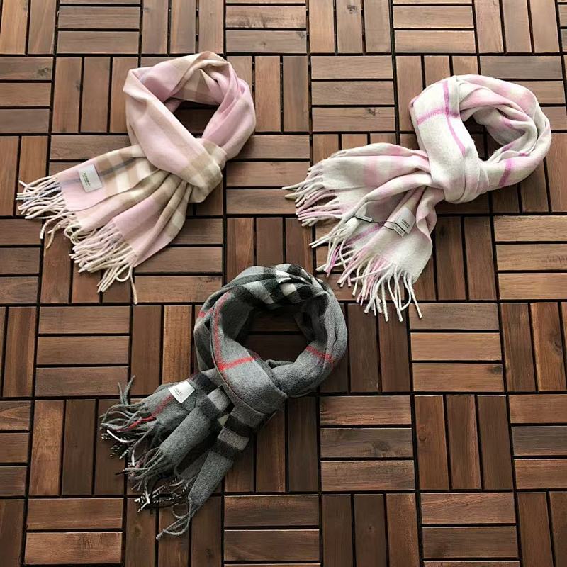 BURBERRY SCARVES (5)