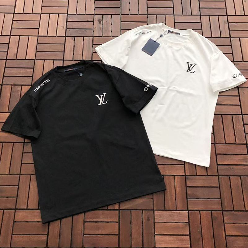 LOUIS VUITTON TSHIRTS (519)