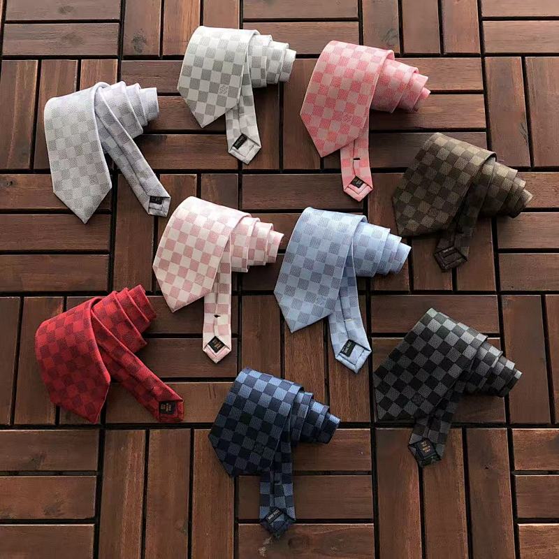 LOUIS VUITTON TSHIRTS (506)