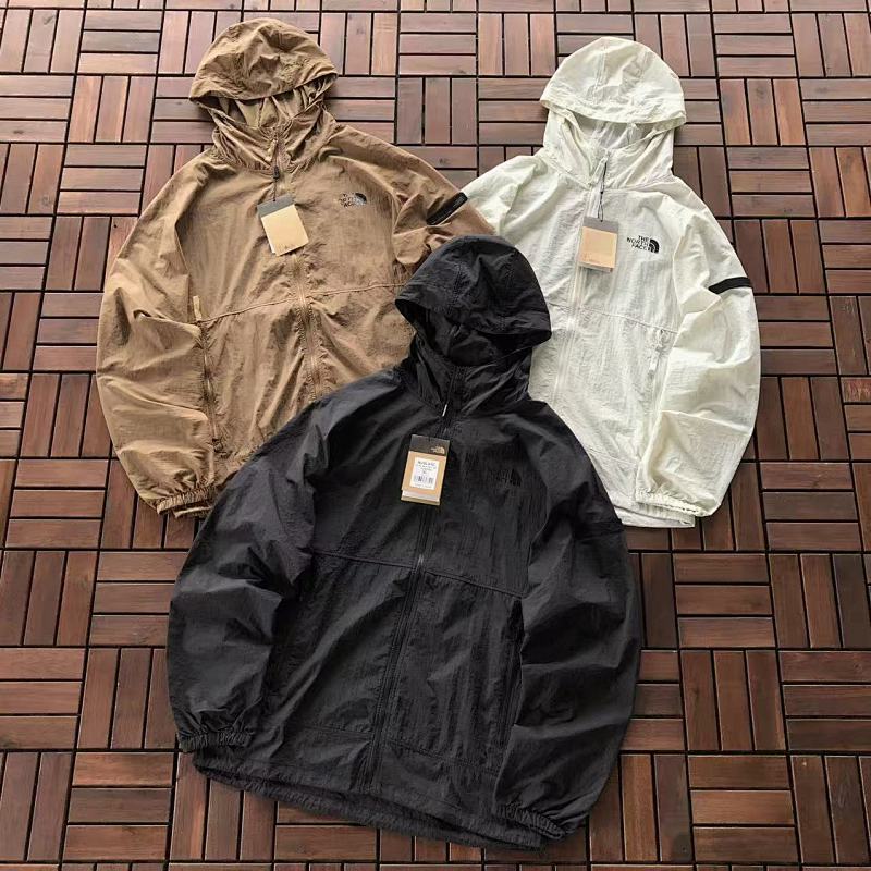 THE NORTH FACE TSHIRTS (88)