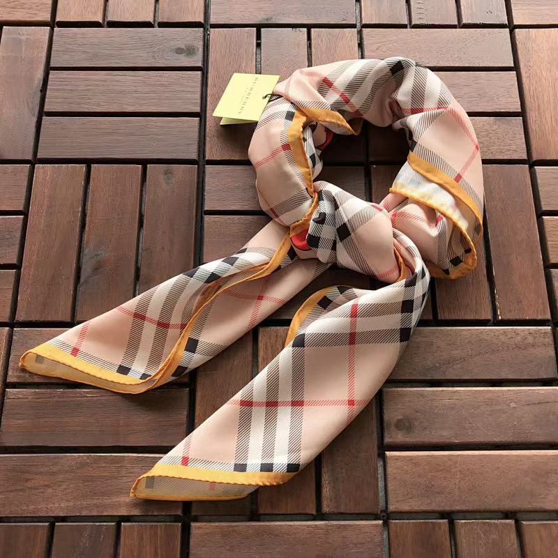 BURBERRY SCARVES