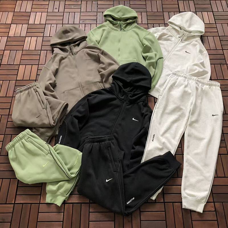 NIKE HOODIES (19)