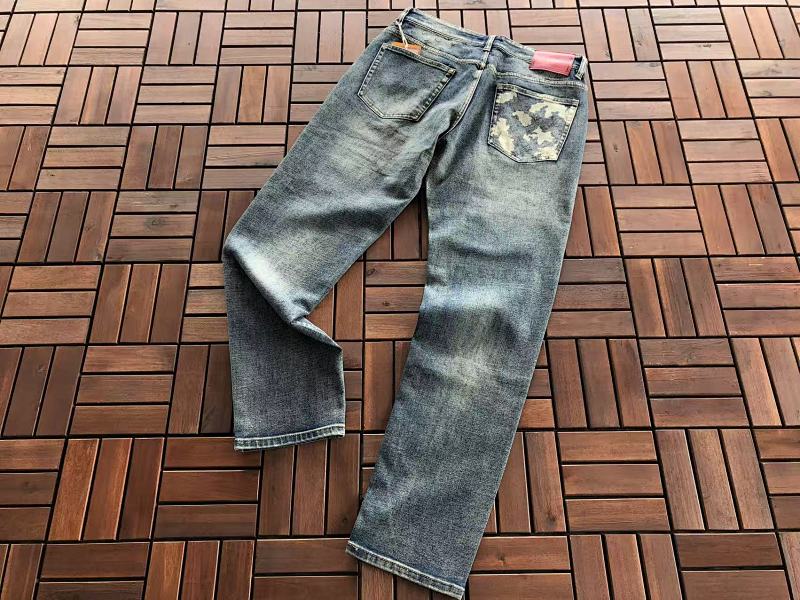 LOUIS VUITTON JEANS