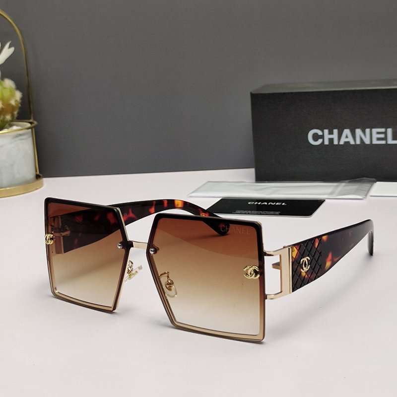 CHANEL TSHIRTS (206)