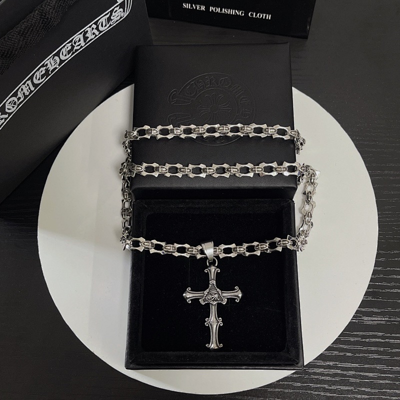 CHROME HEARTS TSHIRTS (631)