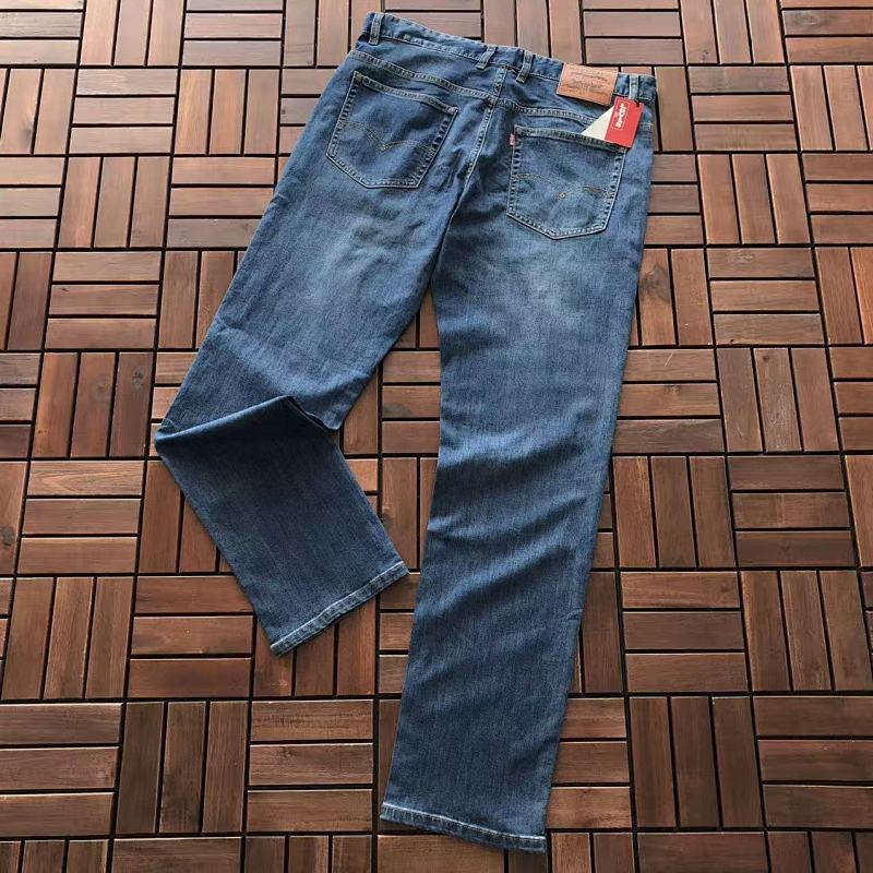 LEVIS TSHIRTS (4)