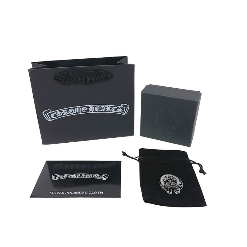 CHROME HEARTS (15)