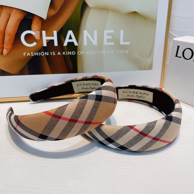 BURBERRY TSHIRTS (132)