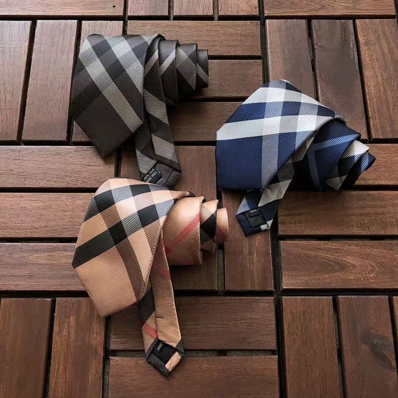 BURBERRY TSHIRTS (234)