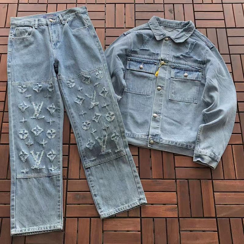 LOUIS VUITTON TSHIRTS (342)