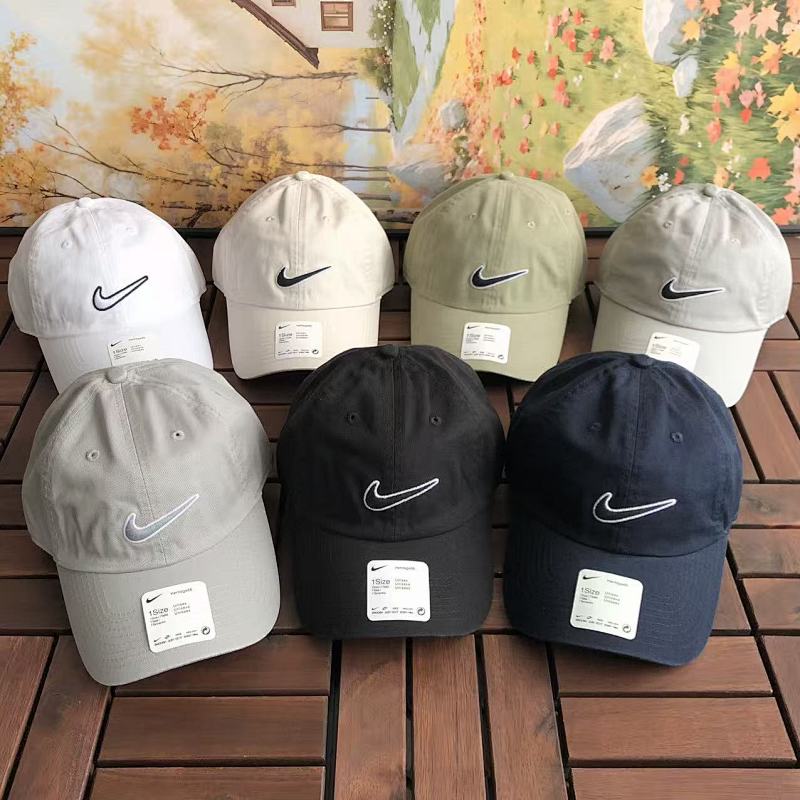 NIKE CAPS (2)