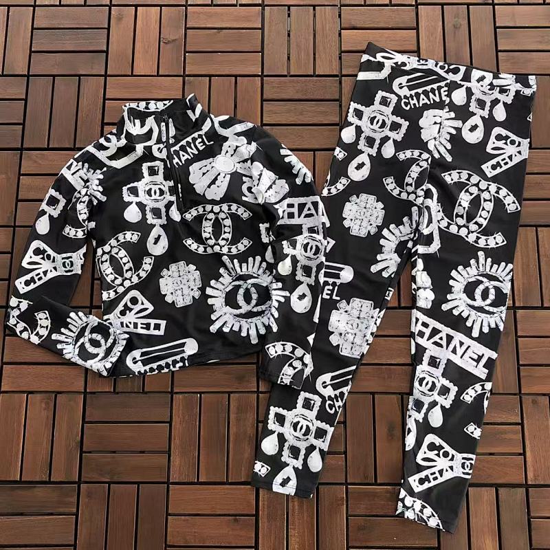 CHANEL TSHIRTS (179)
