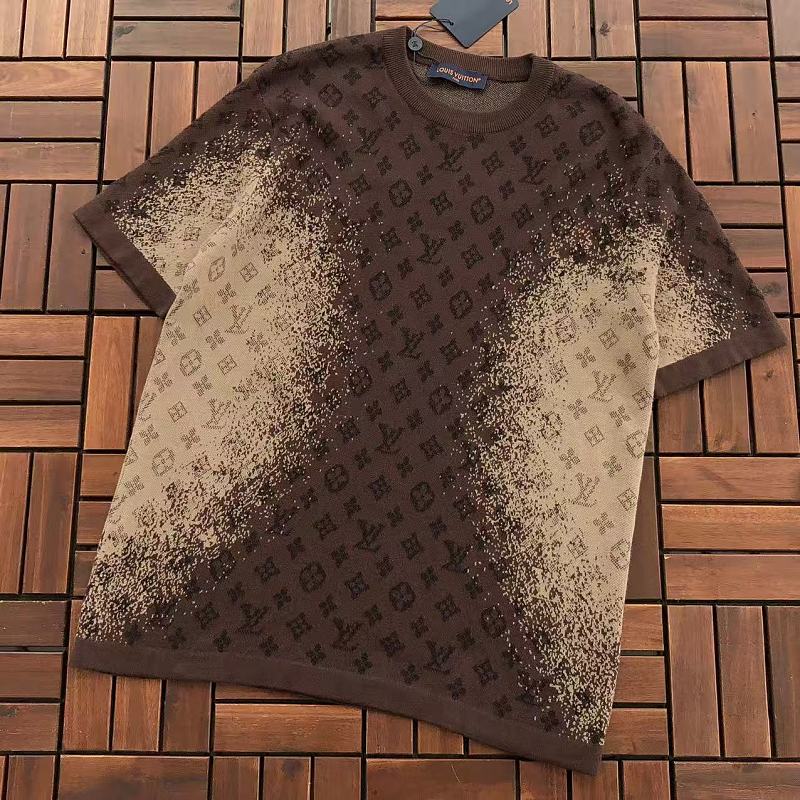 LOUIS VUITTON SWEATERS (6)