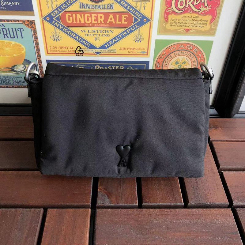 AMI BAGS (4)