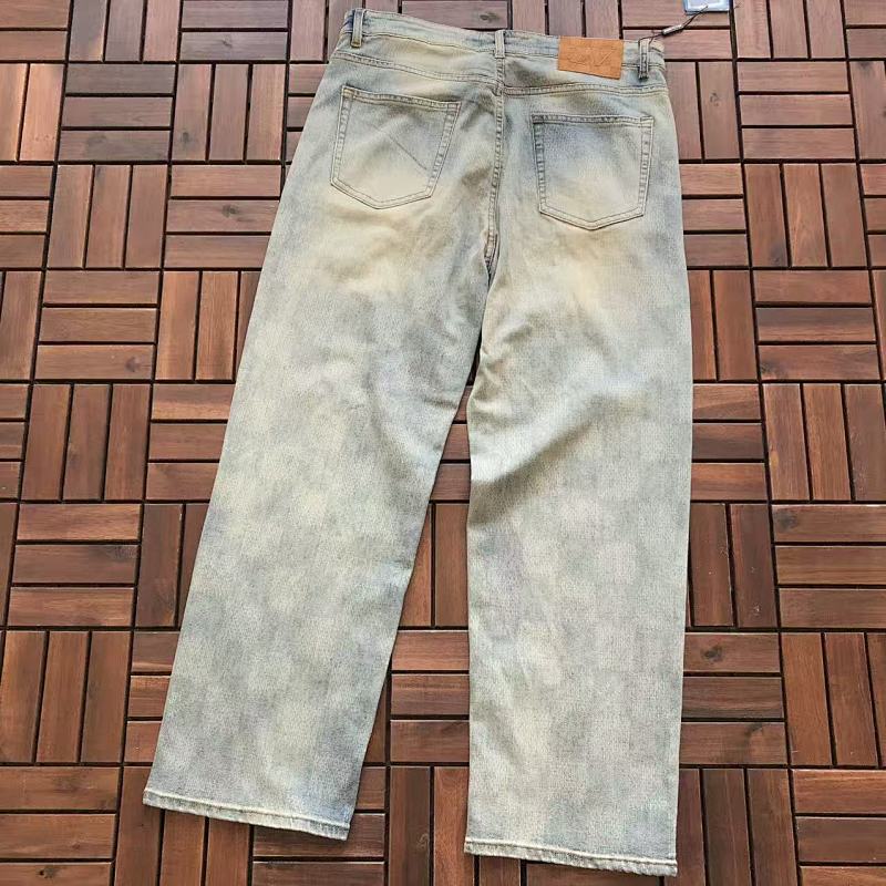 LOUIS VUITTON JEANS