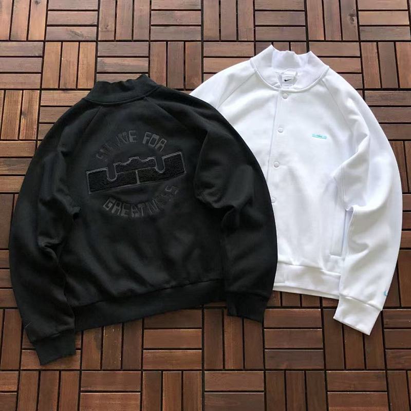 NIKE TSHIRTS (526)