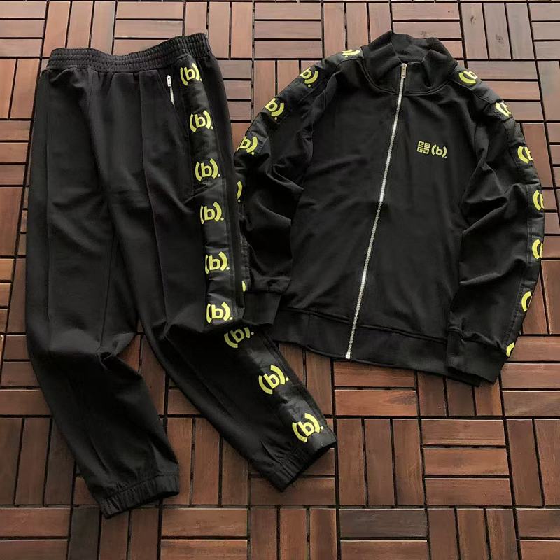 GIVENCHY SWEATERS