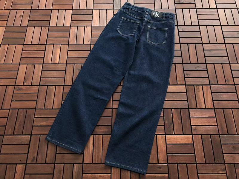 CALVIN KLEIN JEANS (4)