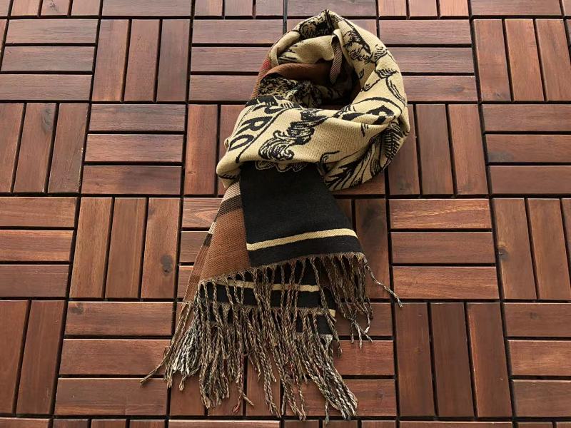 BURBERRY SCARVES (18)