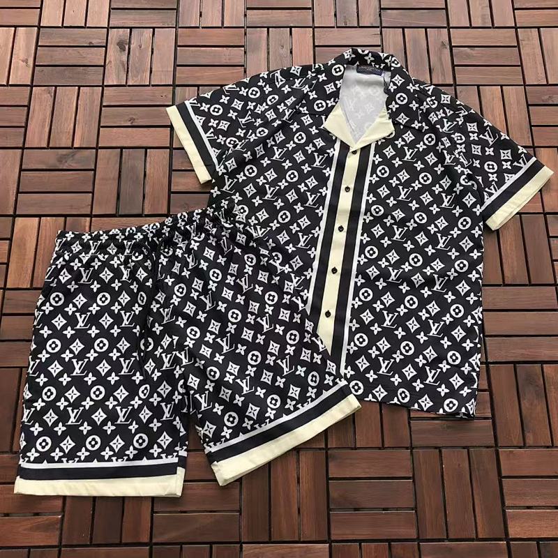LOUIS VUITTON TSHIRTS (511)