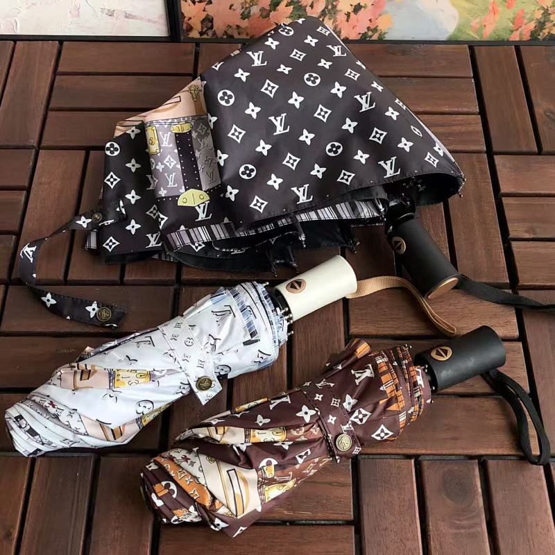 LOUIS VUITTON TSHIRTS (293)