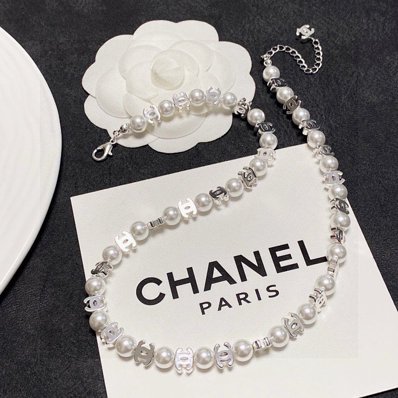 CHANEL TSHIRTS (166)