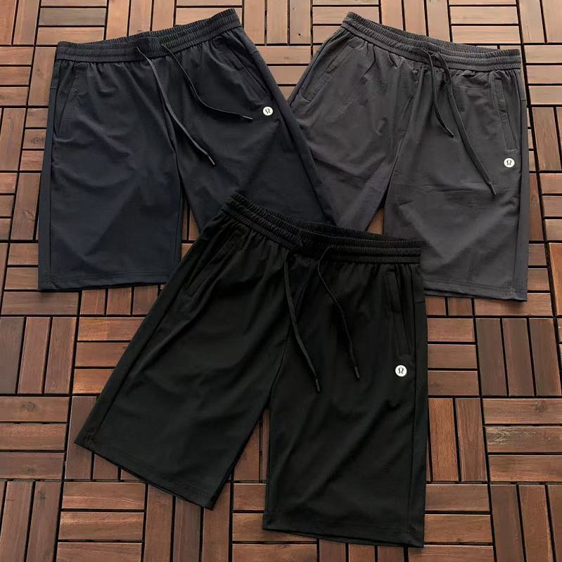 LULULEMON SHORTS (3)