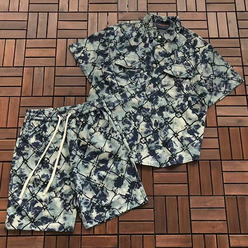 LOUIS VUITTON TSHIRTS (144)