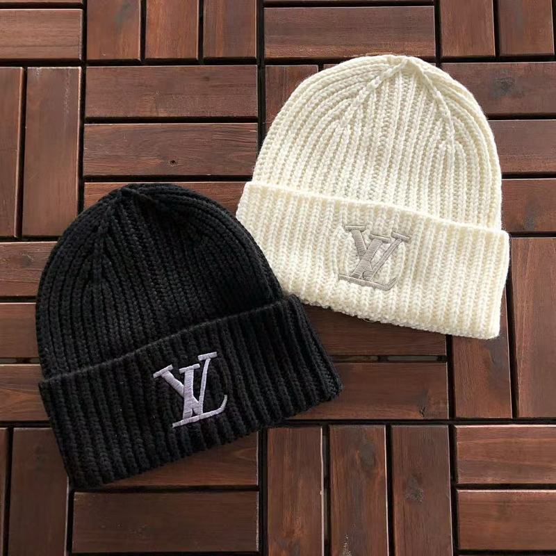 LOUIS VUITTON CAPS