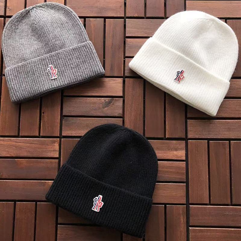 MONCLER CAPS (17)